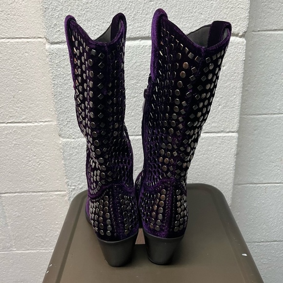 Studded Purple Velvet Women's Boots. 37 - Picture 4 of 8